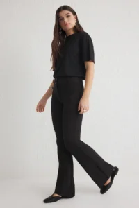 TRENDYOLMİLLA Black flared leg Regular Waist Weaving Pants - Image 3