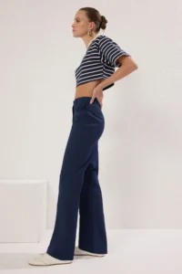 TRENDYOLMİLLA Navy Blue Faux Pocket Flap Cotton Bootcut Pants