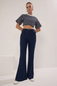 TRENDYOLMİLLA Navy Blue Faux Pocket Flap Cotton Bootcut Pants - Image 2