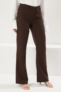 TRENDYOLMİLLA Dark Brown Low Waist Hafif Flare Weaving Pants - Image 4