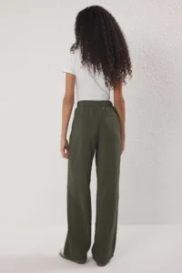 TRENDYOLMİLLA Khaki Soft Touch Arched Wide Leg/Wide Leg Pants - Image 4