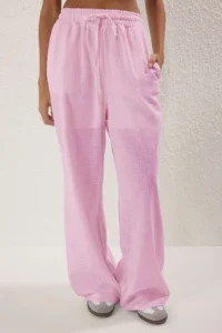 TRENDYOLMİLLA Light Pink linen look Wide Leg/Wide Leg Shorts Lined Elastic Waist  Pants - Image 4