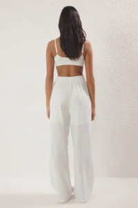 TRENDYOLMİLLA White linen look Wide Leg/Wide Leg Shorts Lined Elastic Waist Pants - Image 4