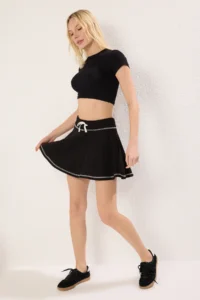 TRENDYOLMiLLA Black Etekli relaxed/Rahat Pattern Short Shorts & Bermuda