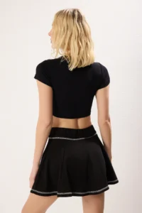 TRENDYOLMiLLA Black Etekli relaxed/Rahat Pattern Short Shorts & Bermuda - Image 5