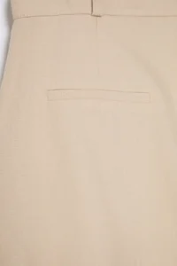 TRENDYOLMiLLA Beige linen look Diz Size City  Shorts - Image 5