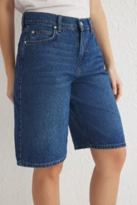 TRENDYOLMİLLA Dark Blue High Waist denim Bermuda - Image 3
