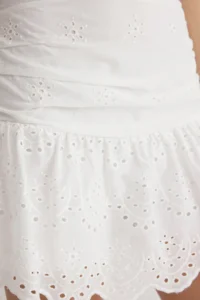 TRENDYOLMiLLA White Mini embroidery Cotton Weaving Skirt Look Shorts - Image 4