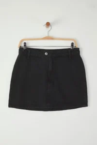TRENDYOLMiLLA Black More Sustainable High Waist Mini denim Shorts Skirt - Image 7