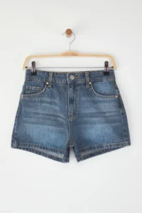 TRENDYOLMiLLA Mavi High Waist City Size denim Shorts - Image 6
