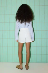 TRENDYOLMiLLA White High Waist City Size denim Shorts - Image 4