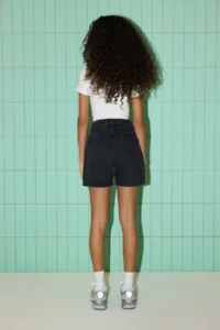 TRENDYOLMiLLA Black Regular Waist City Size denim Shorts - Image 4