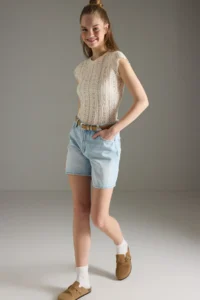 TRENDYOLMİLLA Light Blue Regular Waist denim Bermuda - Image 2