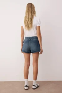 TRENDYOLMiLLA Mavi Double breasted Binding Detailed Regular Waist denim Shorts Skirt - Image 4