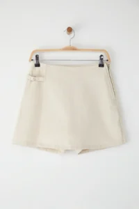TRENDYOLMiLLA Ecru Accessory Detailed High Waist denim Shorts Skirt - Image 15