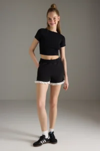 TRENDYOLMiLLA Black embroidery and Pocket Detail Mini Shorts & Bermuda