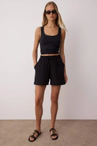 TRENDYOLMiLLA Black Muslin Elastic Waist High Waist City Size Shorts & Bermuda