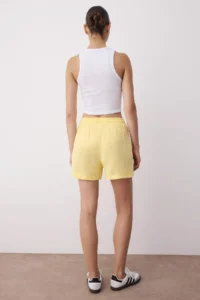 TRENDYOLMiLLA Yellow Muslin Elastic Waist High Waist City Size Shorts & Bermuda - Image 4