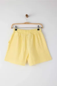 TRENDYOLMiLLA Yellow Muslin Elastic Waist High Waist City Size Shorts & Bermuda - Image 7