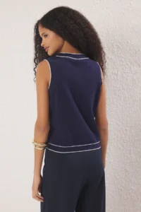 TRENDYOLMİLLA Navy Blue Premium Yarn/Special Yarn Crew Neck Color Blocked Knitwear Thin Blouse - Image 4