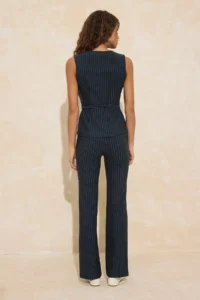 TRENDYOLMİLLA Navy Blue Striped Fitted snaps Belted Wide Leg Scuba Crepe Knitting Top and Bottom Set - Image 4