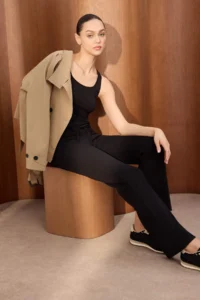TRENDYOLMİLLA Wardrobe Essentials-Black Fitted Sleeveless Knitting Top and Bottom Set - Image 2