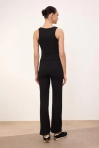 TRENDYOLMİLLA Wardrobe Essentials-Black Fitted Sleeveless Knitting Top and Bottom Set - Image 4