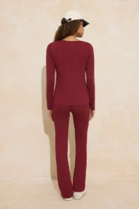 TRENDYOLMİLLA Burgundy Regular Asymmetric flared leg Cotton Rib Knitting Top and Bottom Set - Image 4