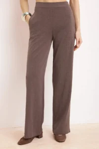 TRENDYOLMİLLA Light Brown Fitted/Body-Sitting buttoned Pipe Both Jacquard Knitting Top and Bottom Set - Image 3