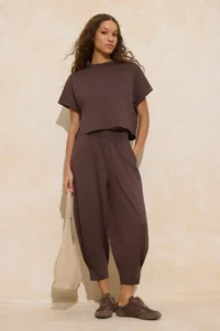 TRENDYOLMİLLA Brown Oversized Sewing Detailed Skinny Leg Soft Touch Knitting Top and Bottom Set - Image 2