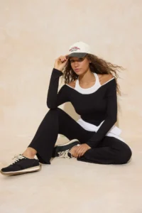 TRENDYOLMİLLA Black Color Blocked Fitted flared leg Cotton Rib Knitting Top and Bottom Set - Image 2