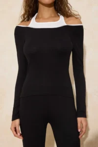 TRENDYOLMİLLA Black Color Blocked Fitted flared leg Cotton Rib Knitting Top and Bottom Set - Image 3