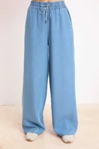TRENDYOLMİLLA Mavi Draped Thin Material 100% Tencel denim Bottom - Top Set - Image 3