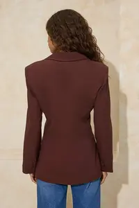 TRENDYOLMİLLA Dark Brown Fitted Single Button Weaving Lined padded Blazer Jacket - Image 4
