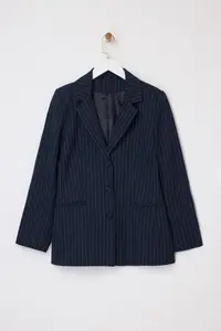 TRENDYOLMİLLA Navy Blue Striped Waist Belt Detailed Weaving Lined padded Blazer Jacket - Image 6