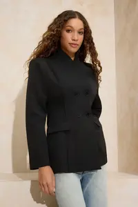 TRENDYOLMİLLA Black Dog collar Closure Detailed Fitted Lined padded Blazer Jacket - Image 2