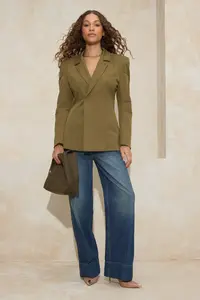 TRENDYOLMİLLA Khaki Fitted Weaving Lined padded Blazer Jacket