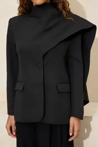 TRENDYOLMİLLA Black Shawl Yaka Regular/Normal Pattern Weaving Lined padded Blazer Jacket - Image 3