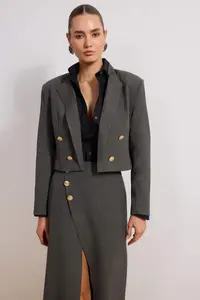 TRENDYOLMİLLA Anthraci Button Detailed Crop Lined Padded Blazer Jacket - Image 2