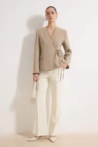 TRENDYOLMİLLA Mink Double breasted Binding Detailed Fitted/Body-Sitting Weaving Blazer Jacket - Image 2