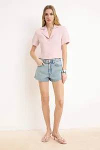 TRENDYOLMİLLA Pink snaps Short Sleeve Lined Crop Blazer Jacket - Image 2