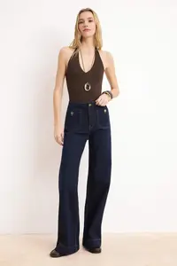 TRENDYOLMİLLA Brown Fitted Cowl Neck Low-cut back snaps Polyamide Knitting Bodysuit .D.00011 - Image 2