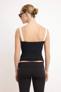 TRENDYOLMİLLA Black Color Blocky Fitted Cowl Neck Sleeveless Ribbed Flexible Knitting Blouse - Image 4