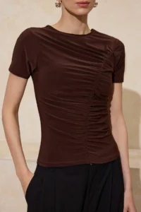 TRENDYOLMİLLA Brown Fitted Short Sleeve Soft Knitting Blouse - Image 3