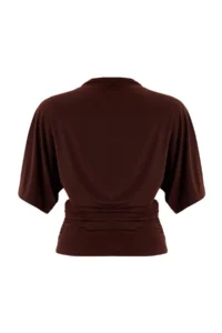 TRENDYOLMİLLA Brown Fitted Boat Neck Bat Arm Short Sleeve Flexible Knitting Blouse - Image 6