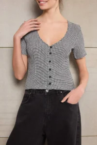 TRENDYOLMİLLA Teen Black Plaid Fitted buttoned Short Sleeve Shirred textured Knitting Blouse - Image 3