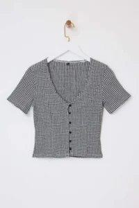 TRENDYOLMİLLA Teen Black Plaid Fitted buttoned Short Sleeve Shirred textured Knitting Blouse - Image 5