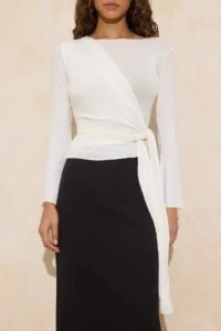 TRENDYOLMİLLA Ecru Regular/Normal Pattern Long Sleeve Binding Detailed Soft Knitting Blouse - Image 3
