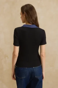 TRENDYOLMİLLA Black Color Blocked Fitted Polo Shirt Collar buttoned Garni Detailed Soft Knitting Blouse - Image 4