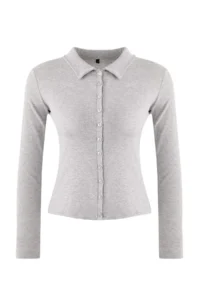 TRENDYOLMİLLA Wardrobe Essentials-Gray Melange Fitted Polo Shirt Collar Knitting Blouse - Image 5